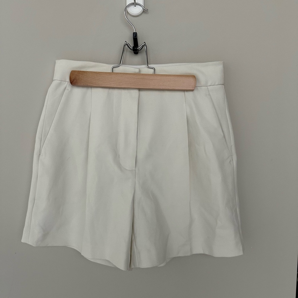 Aritzia Ibiza Trouser Shorts